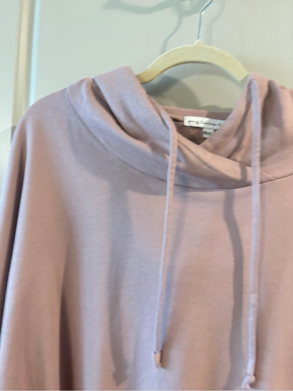 Young Fabulous & Broke Raissa Pink Batwing Hoodie M/L Oversized Sweatshirt - Picture 6 of 13